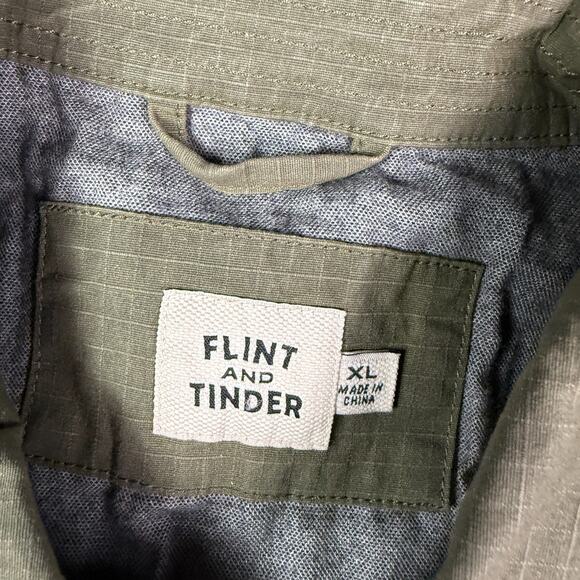 Flint and Tinder Waxed Trucker Jacket Mens XL Green Flannel Lined Inner Pockets - Picture 3 of 10